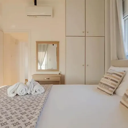 아파트 Stelianas House Floor With Private Jacuzzi *