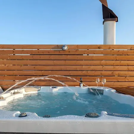 Stelianas House Floor With Private Jacuzzi